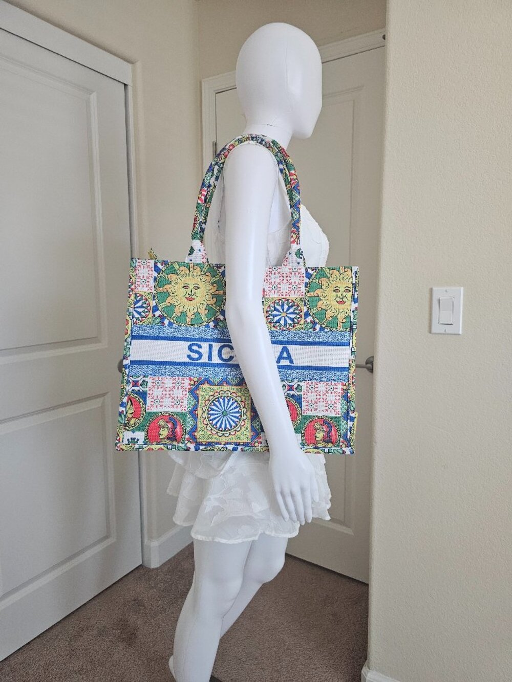 NWOT Sicily Tote Bag – Italian Souvenir / Travel Bag - Picture 3 of 6